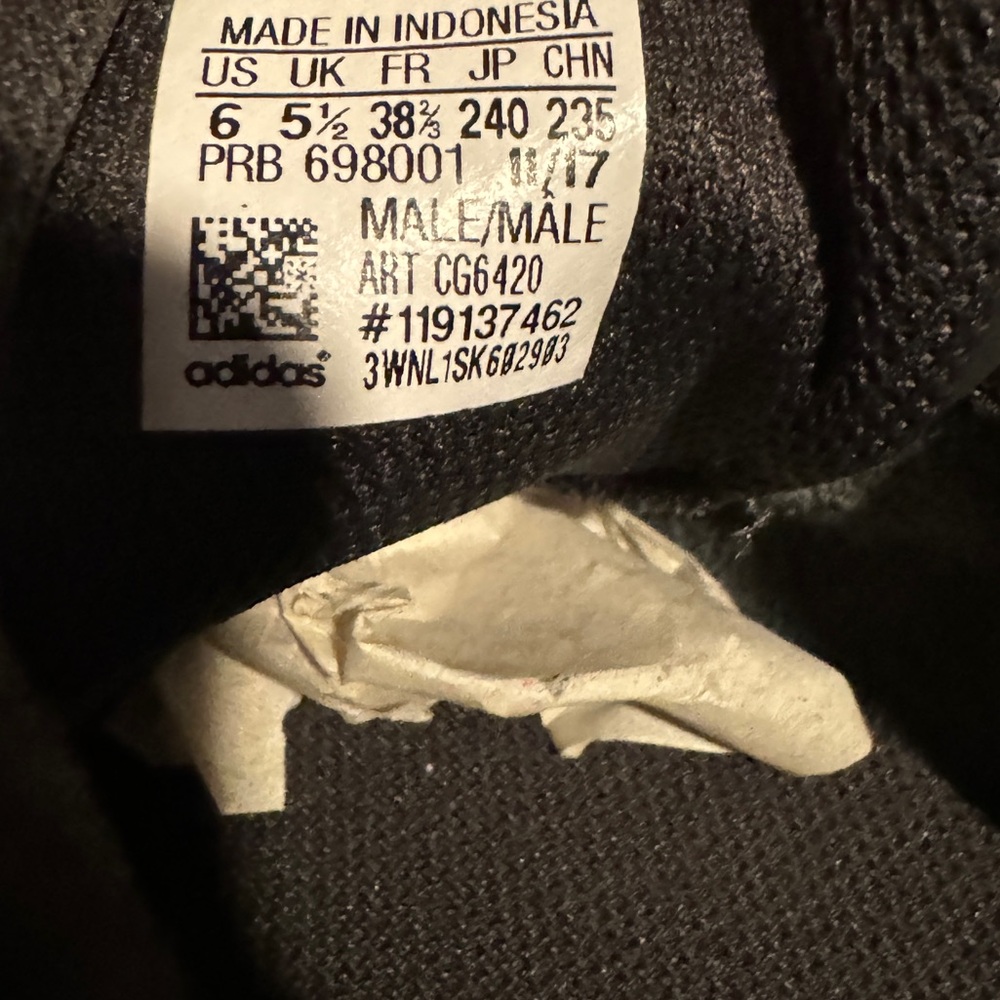 ⚫️ NWT! Adidas Yeezy Powerphrase Calabasas Sneakers - Picture 12 of 16